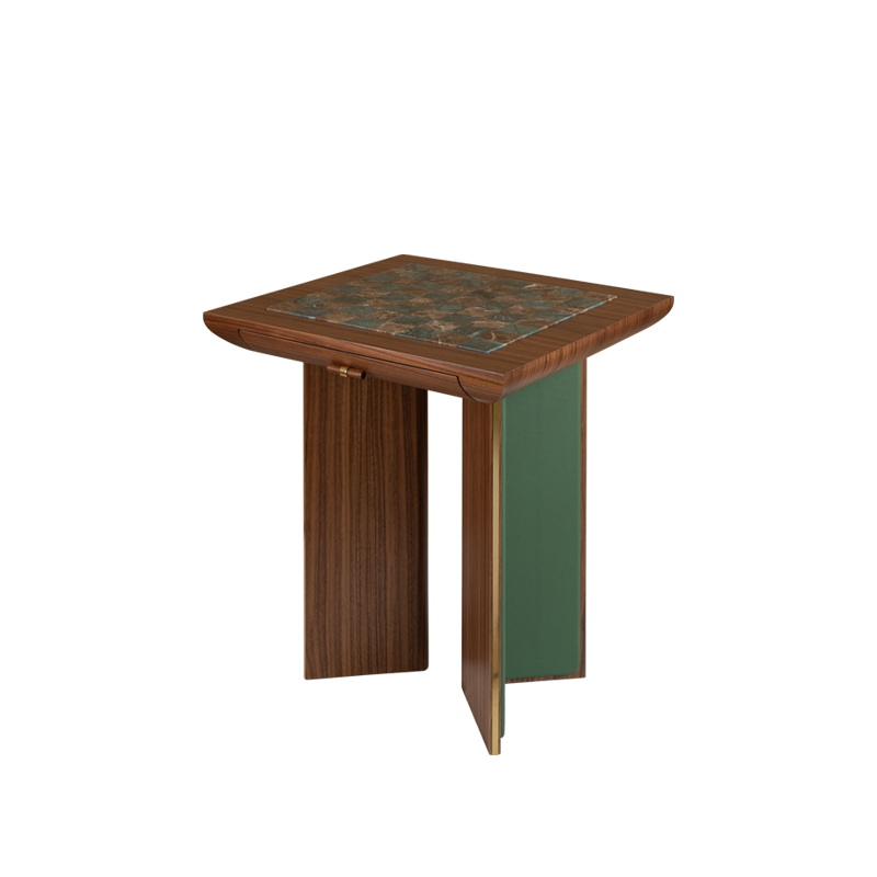 Wood Tailors Club Howard Chess Table