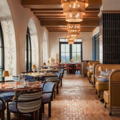 James dining Chair Four Seasons Resort and Residences Cabo San Lucas at Cabo Del Sol, México